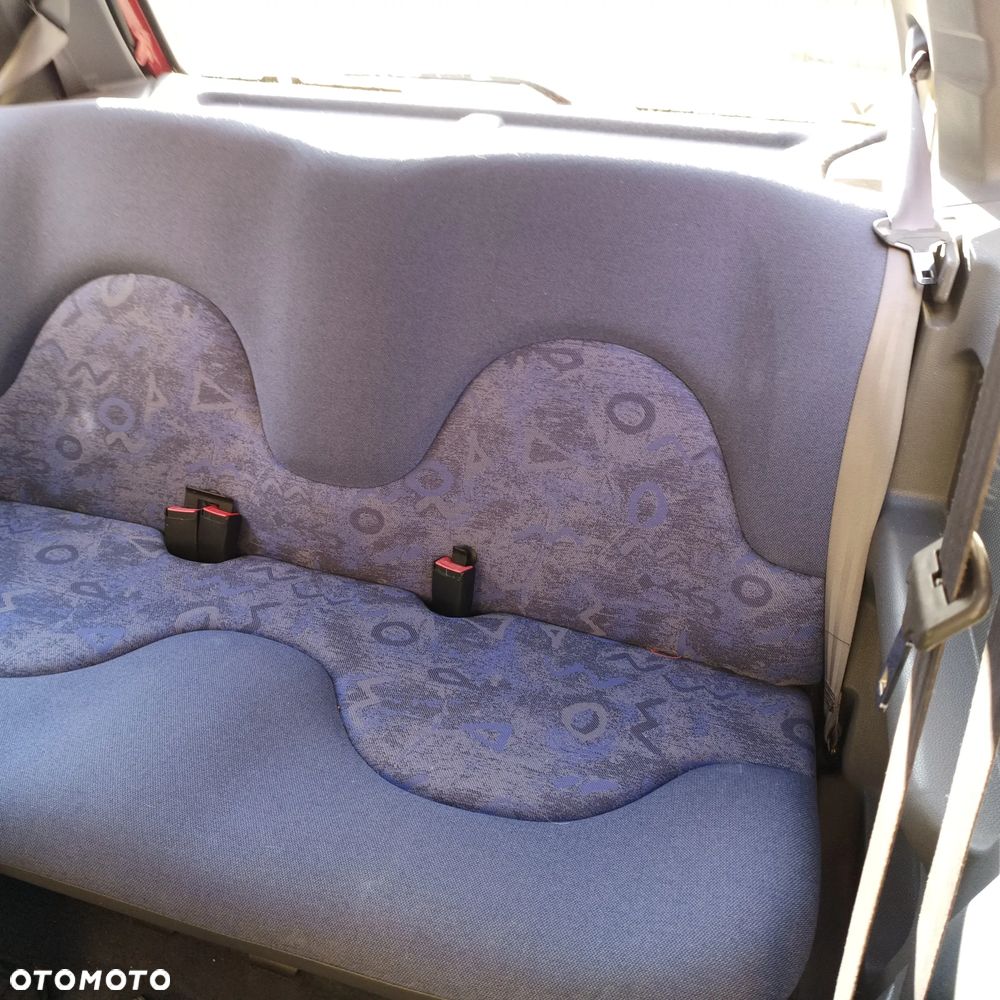 Renault Clio 1.2 RL - 18