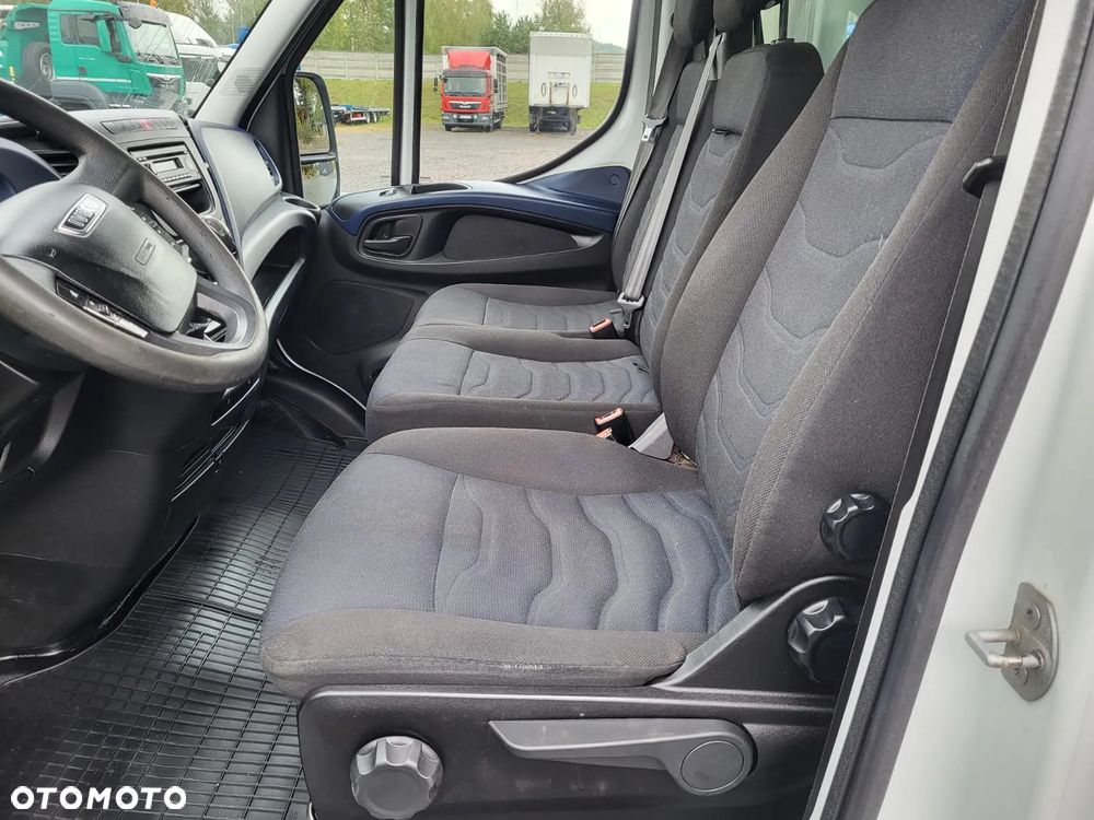 Iveco Daily 50C15 Kontener Krajowy Stan Idealny - 16