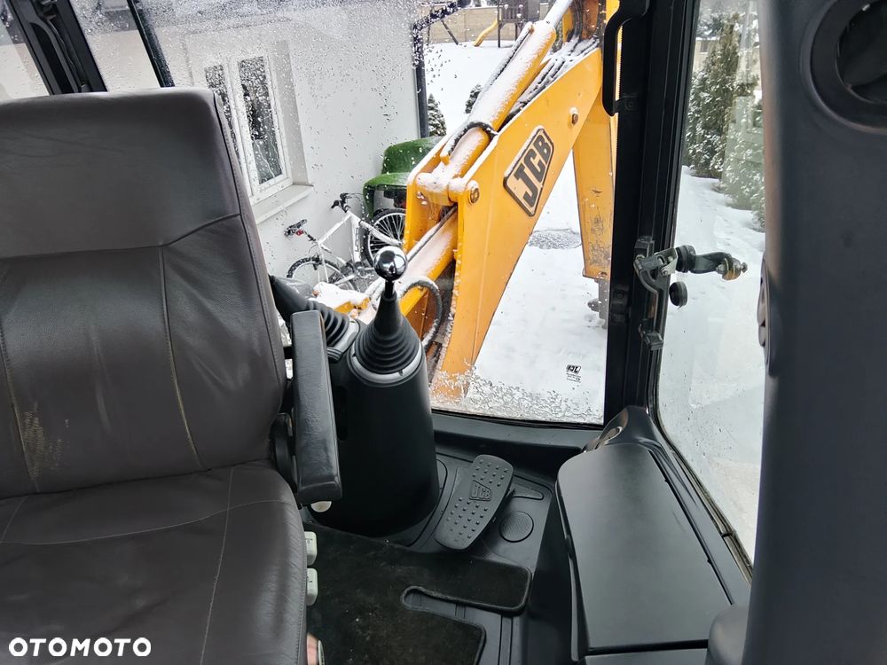 JCB 3CX Contractor - 29