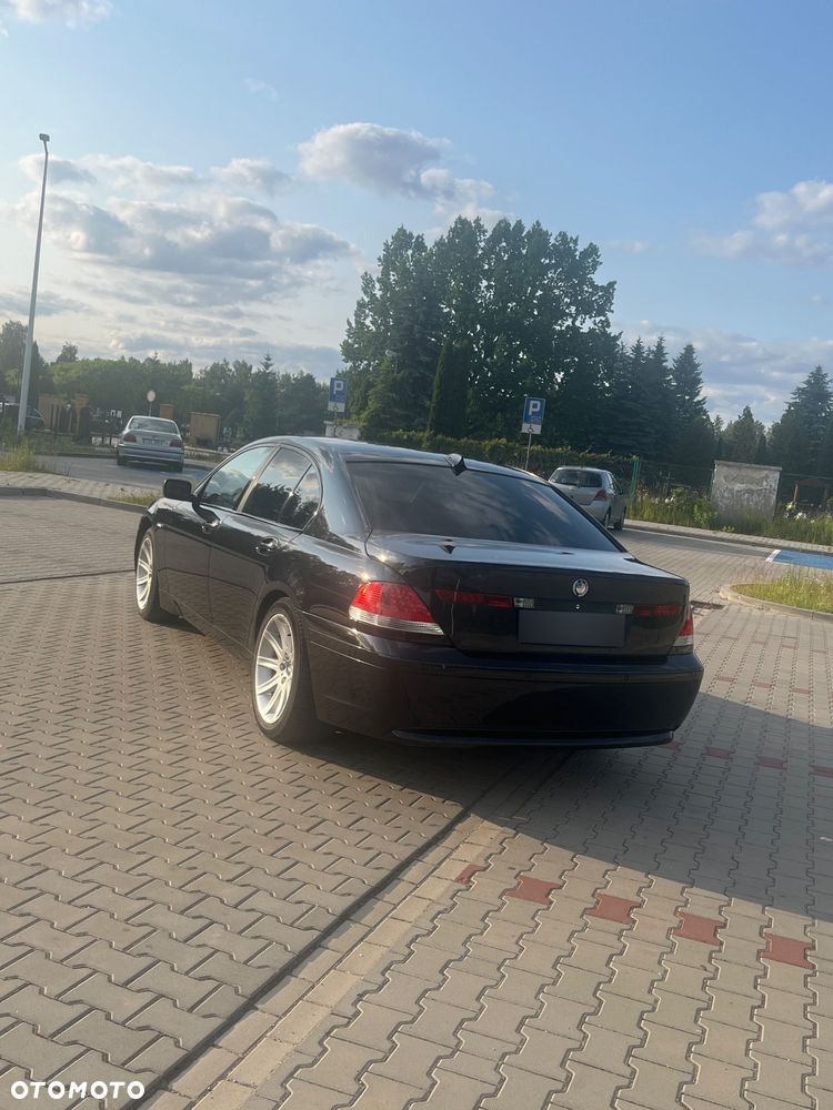 BMW Seria 7 - 5