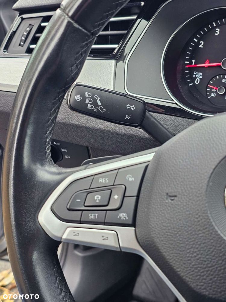 Volkswagen Passat Variant - 22