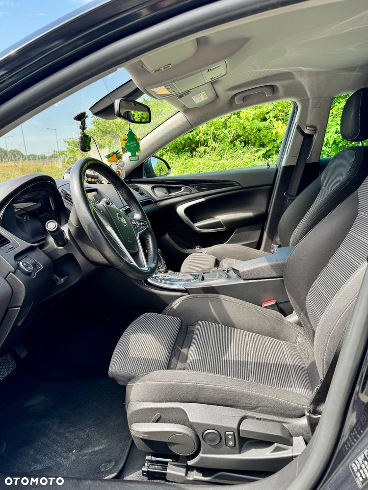 Opel Insignia 2.0 CDTI Sports Tourer 4x4 Automatik Innovation - 11