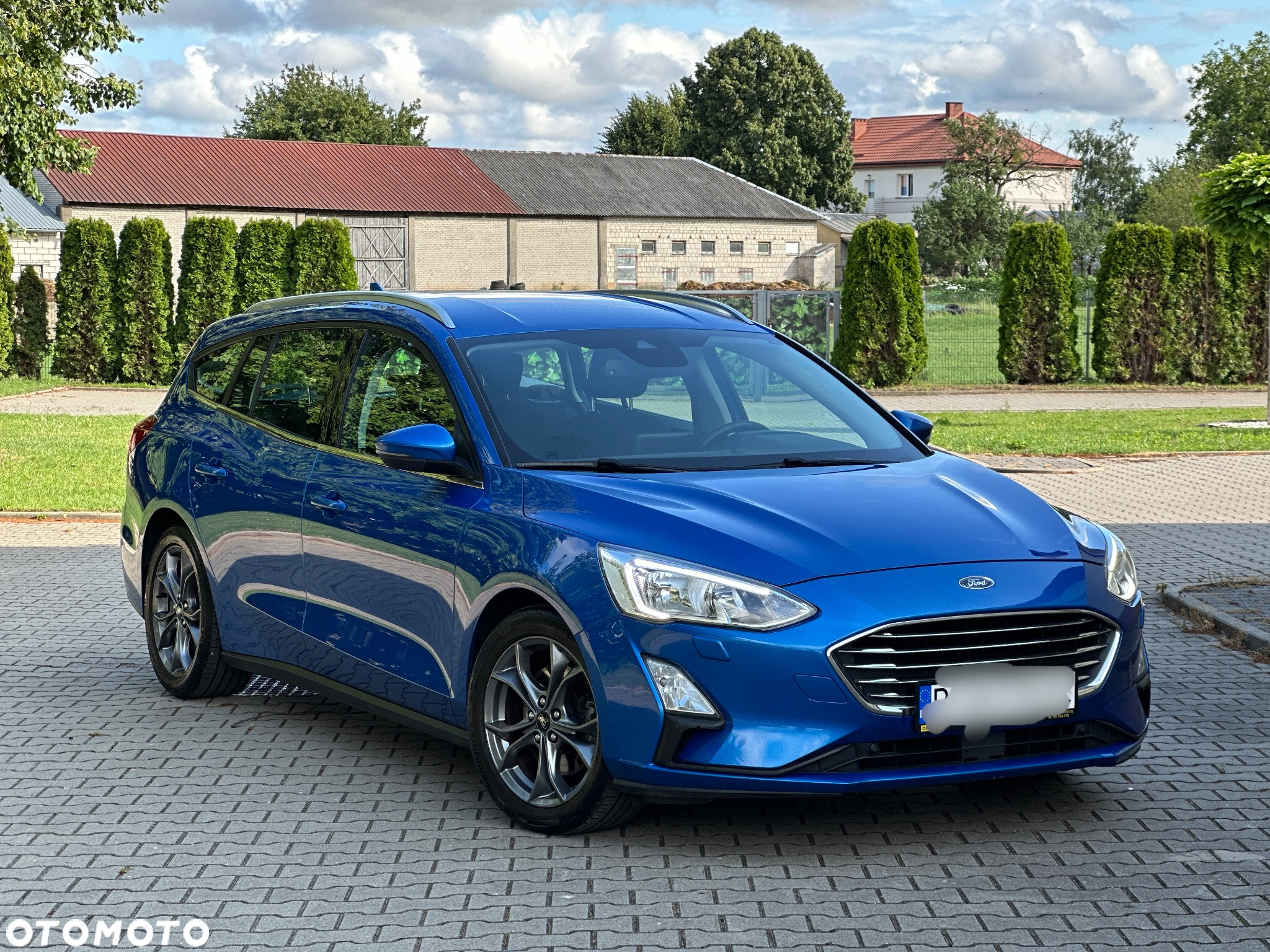 Ford Focus 1.5 EcoBlue Start-Stopp-System TITANIUM - 4