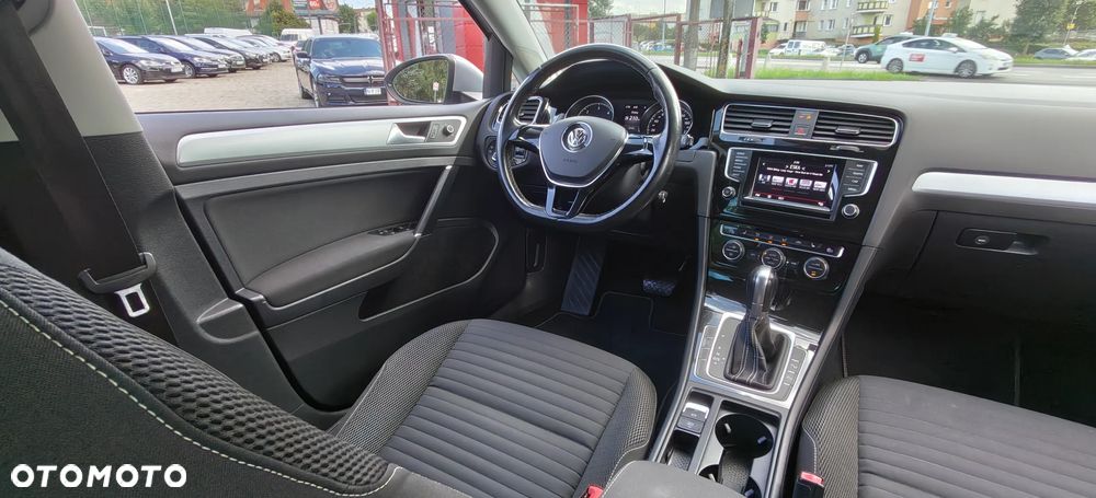 Volkswagen Golf 1.6 BlueTDI DSG Cup - 33