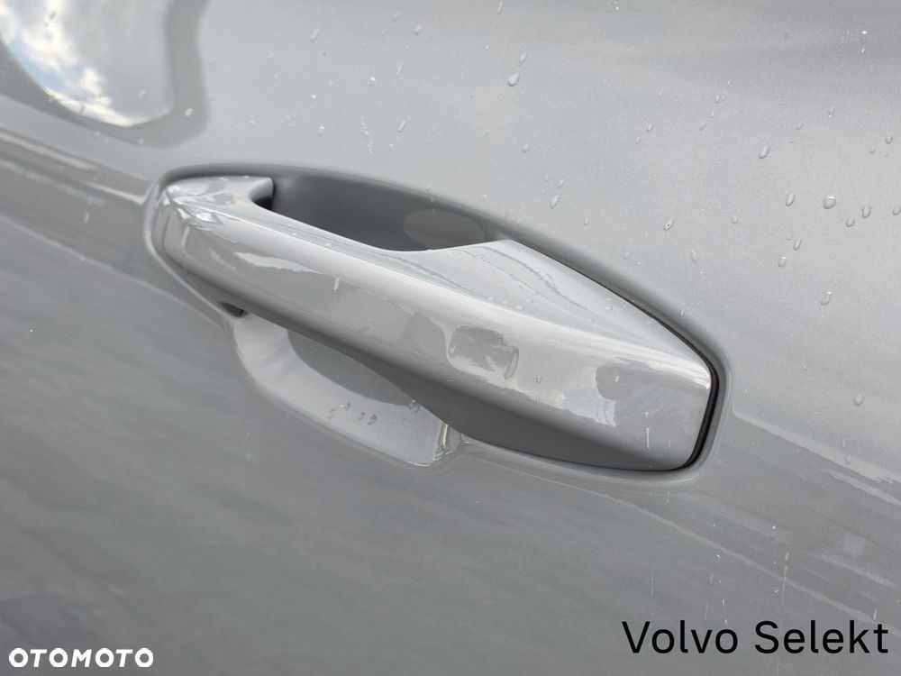Volvo V60 Cross Country - 35
