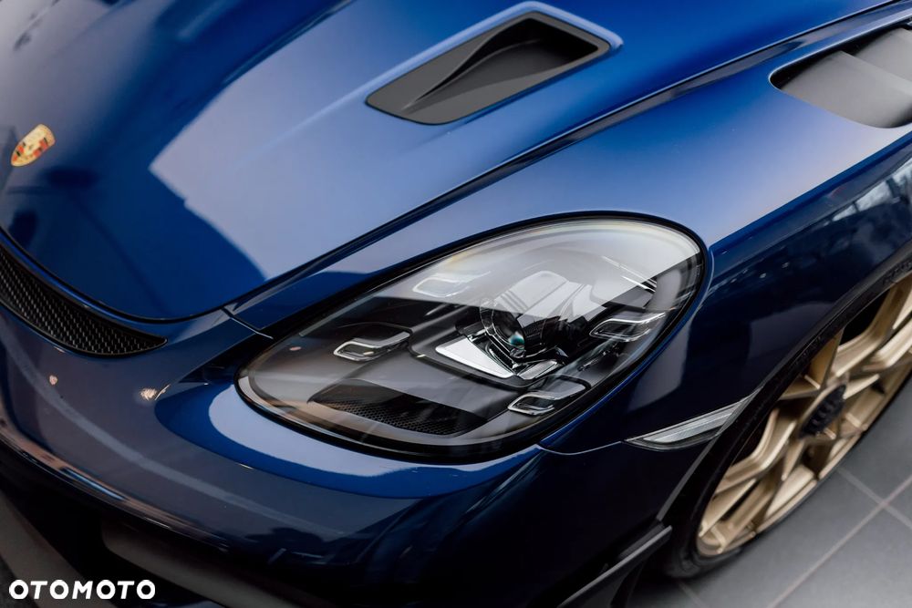 Porsche 718 Cayman - 37