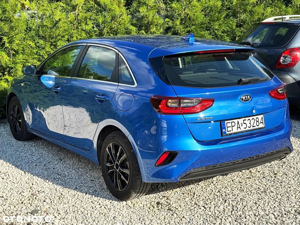 Kia Ceed 1.4 T-GDI DCT OPF Platinum Edition - 14