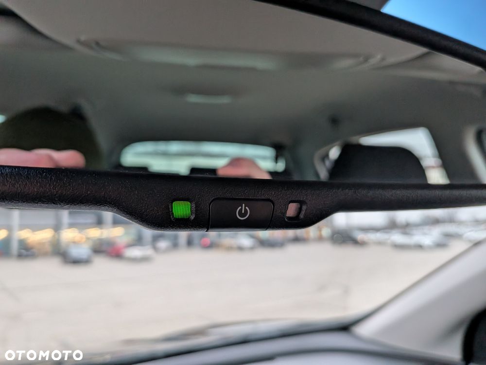 Kia Sportage 1.6 GDI 2WD Black Edition - 22