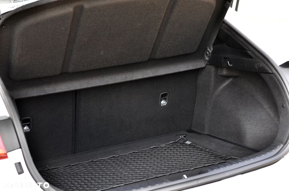 Kia XCeed 1.6 T-GDI OPF DCT7 PLATINUM - 18