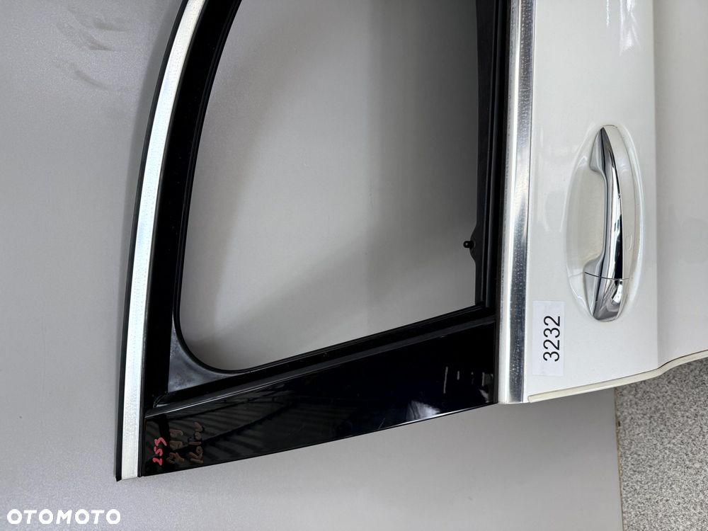 MERCEDES GLC 253 W253 DRZWI PRAWE PRZÓD 799 Biały - 4