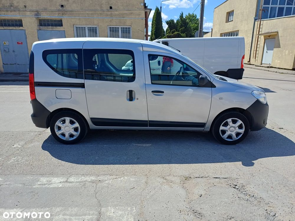 Dacia Dokker 1.6 SCe Celebration - 6