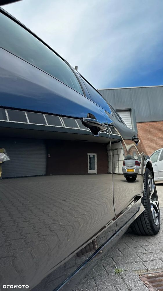 Volvo V60 D5 AWD - 11