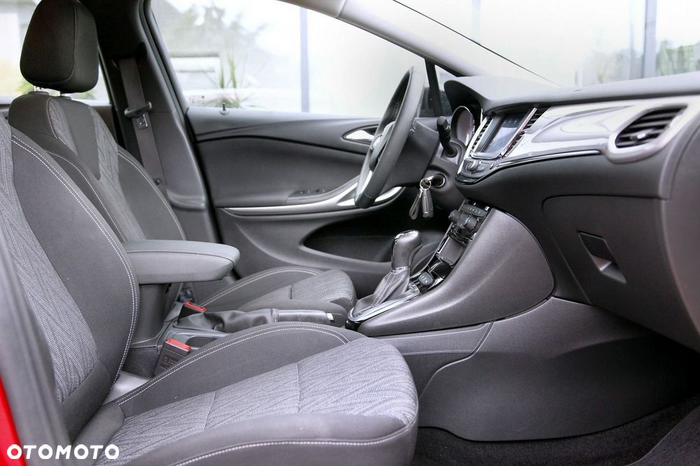 Opel Astra - 18
