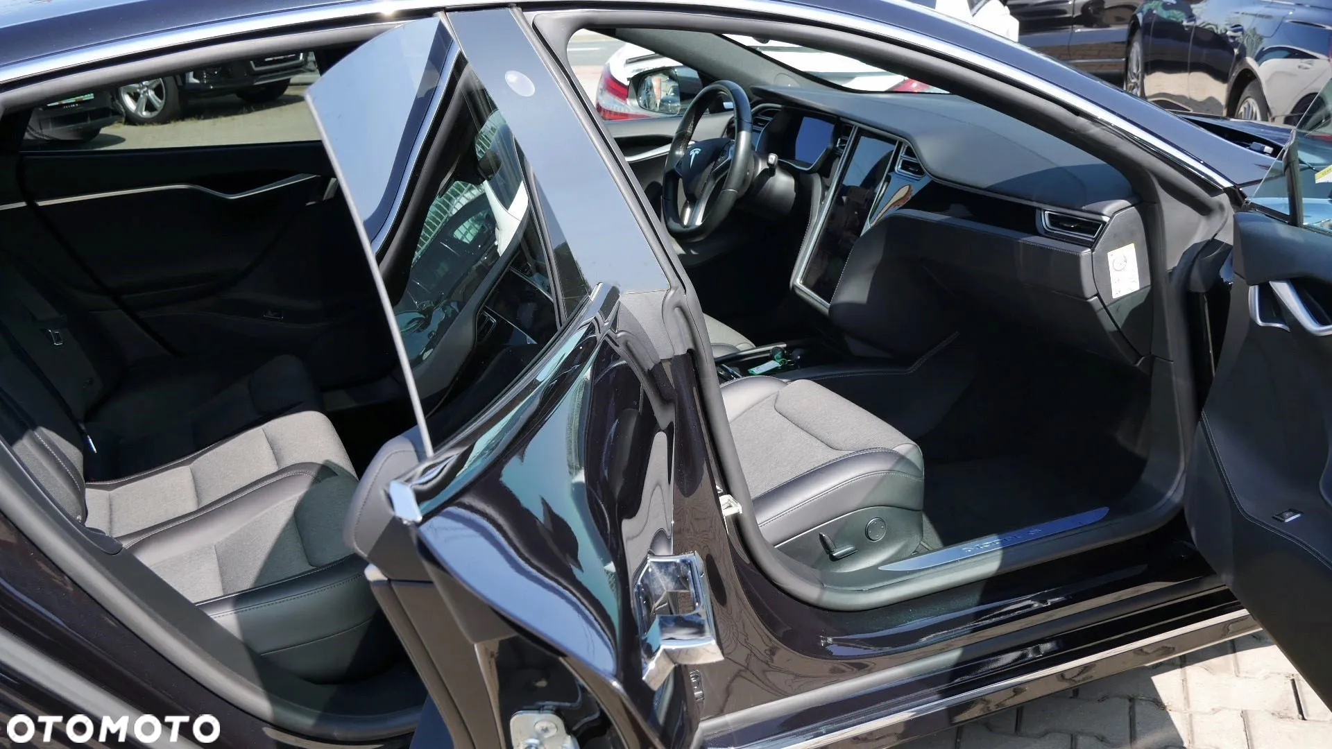 Tesla Model S Long Range Plus - 10