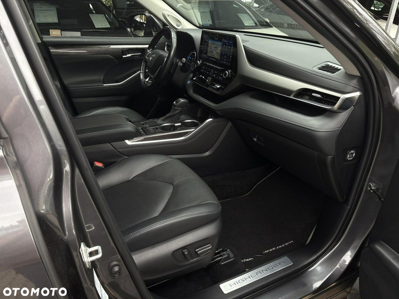 Toyota Highlander - 13