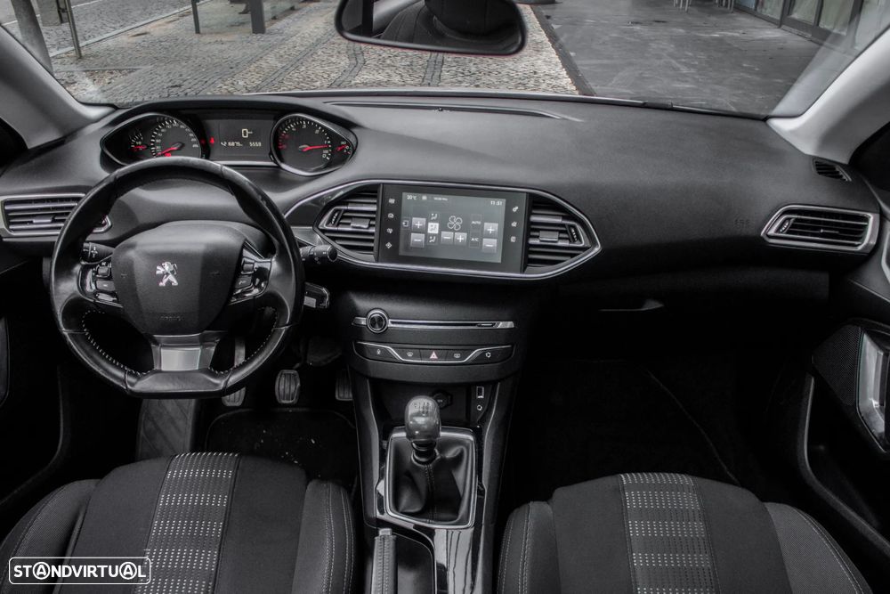 Peugeot 308 SW 1.6 BlueHDi Allure - 35