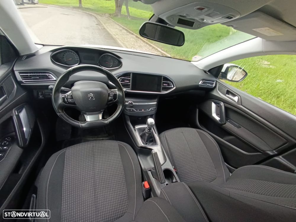 Peugeot 308 1.5 BlueHDi Active - 15