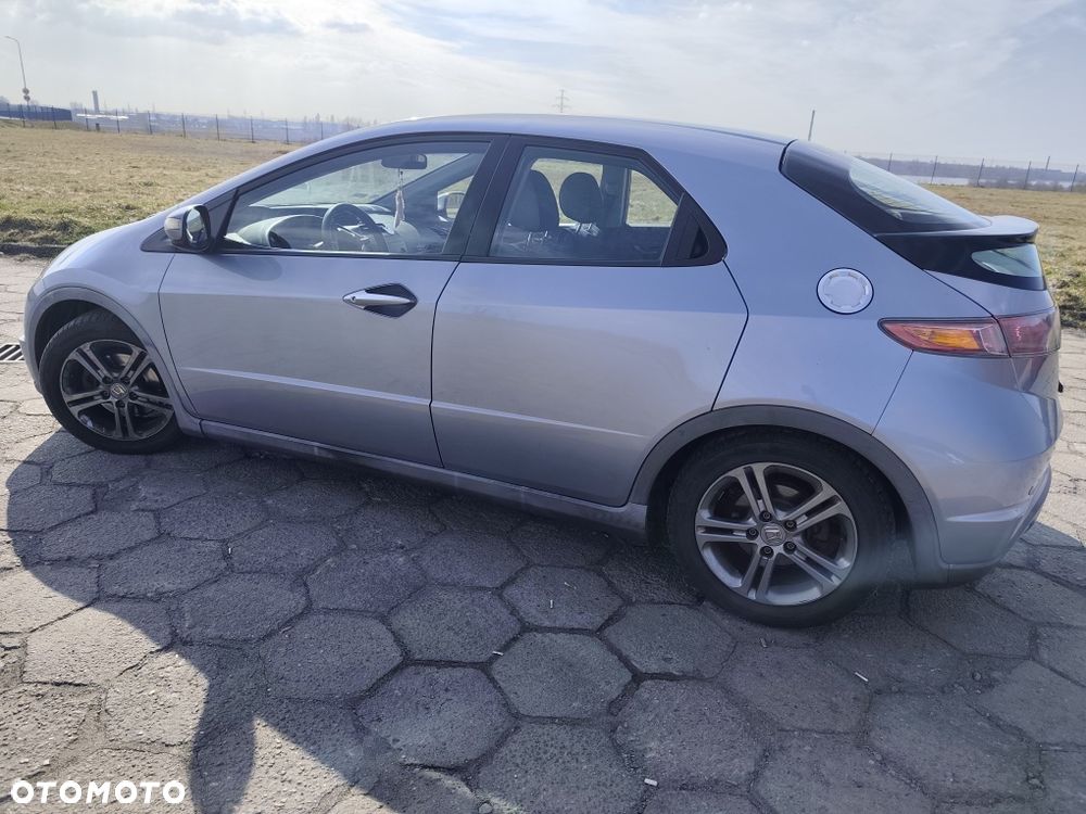 Honda Civic - 4
