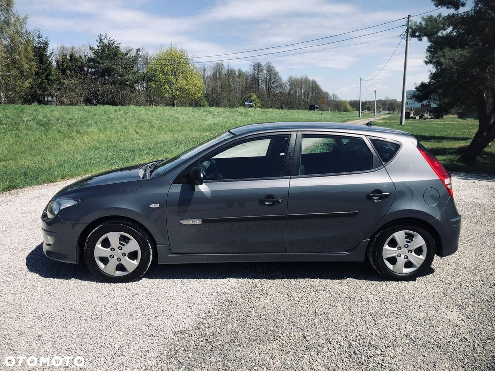 Hyundai i30 1.4 FIFA WM Edition - 11