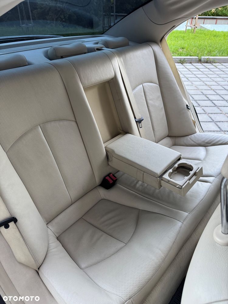 Mercedes-Benz Klasa E 320 CDI Avantgarde - 27