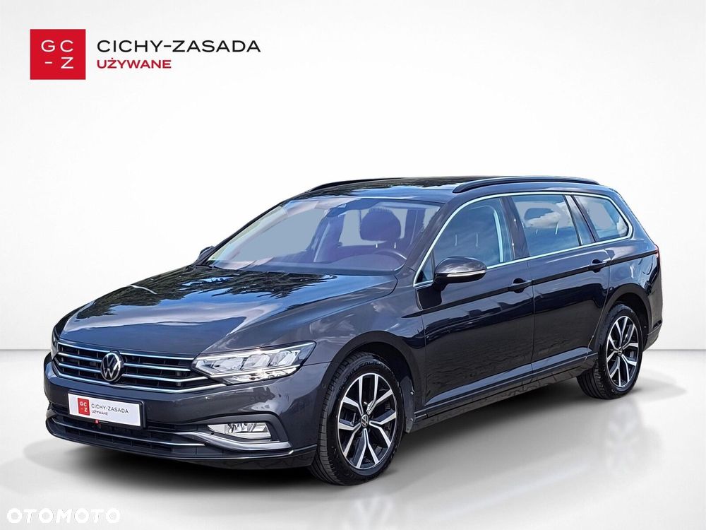 Volkswagen Passat - 1