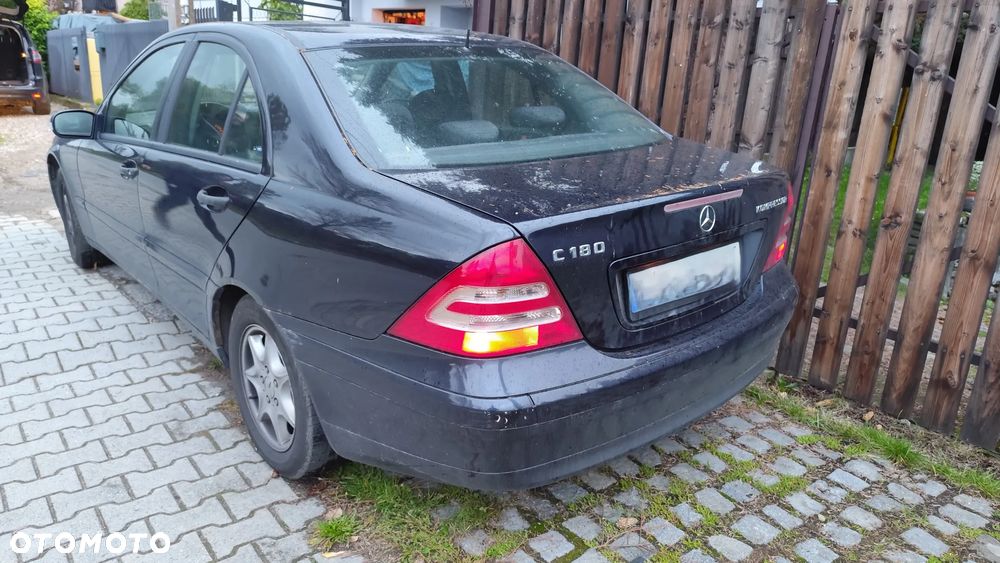 Mercedes-Benz Klasa C - 2
