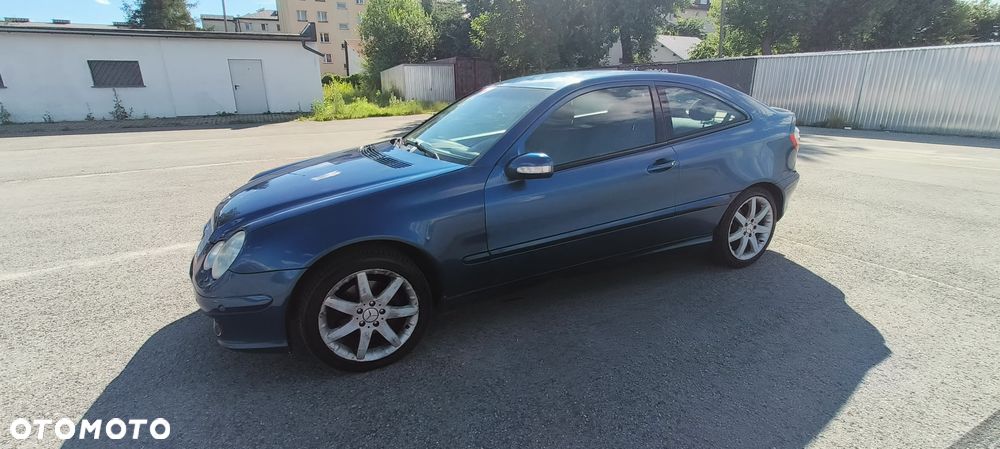 Mercedes-Benz Klasa C 180 Kompressor Automatik Sport Edition - 5