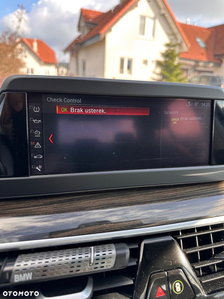 BMW Seria 5 520d Luxury Line - 4