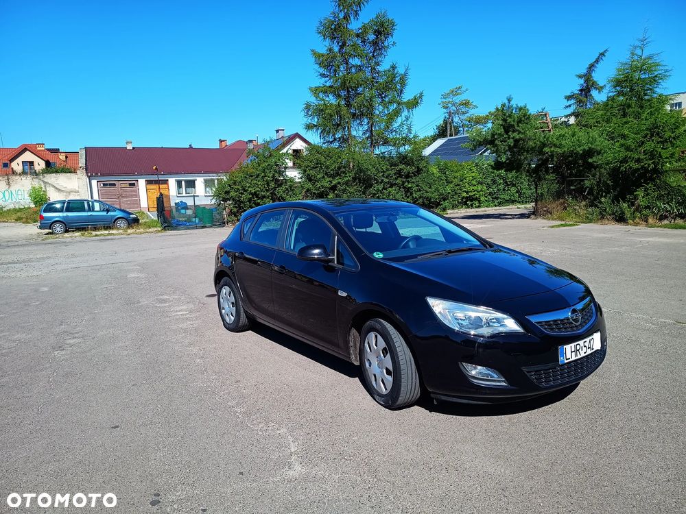 Opel Astra 1.4 Enjoy - 9