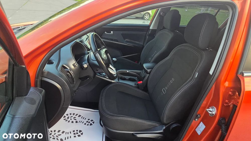 Kia Sportage 2.0 CVVT 2WD Vision - 23