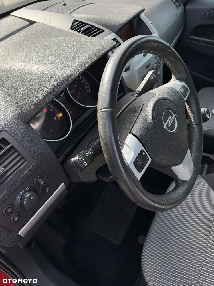 Opel Zafira 1.7 CDTI Cosmo - 23