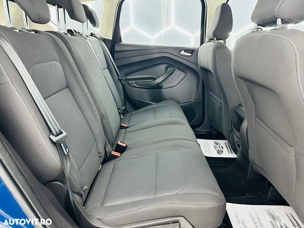 Ford Kuga 1.5 EcoBoost 2x4 Business Edition - 7