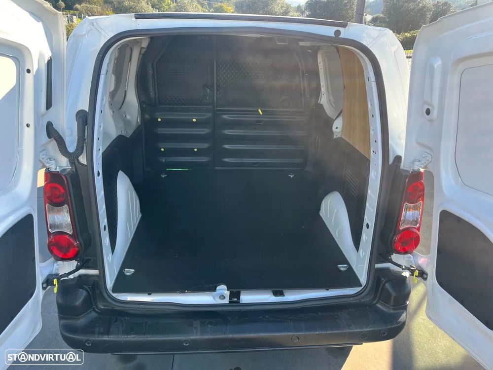 Citroën Berlingo 1.6HDI 100cv CX AUTO - 9