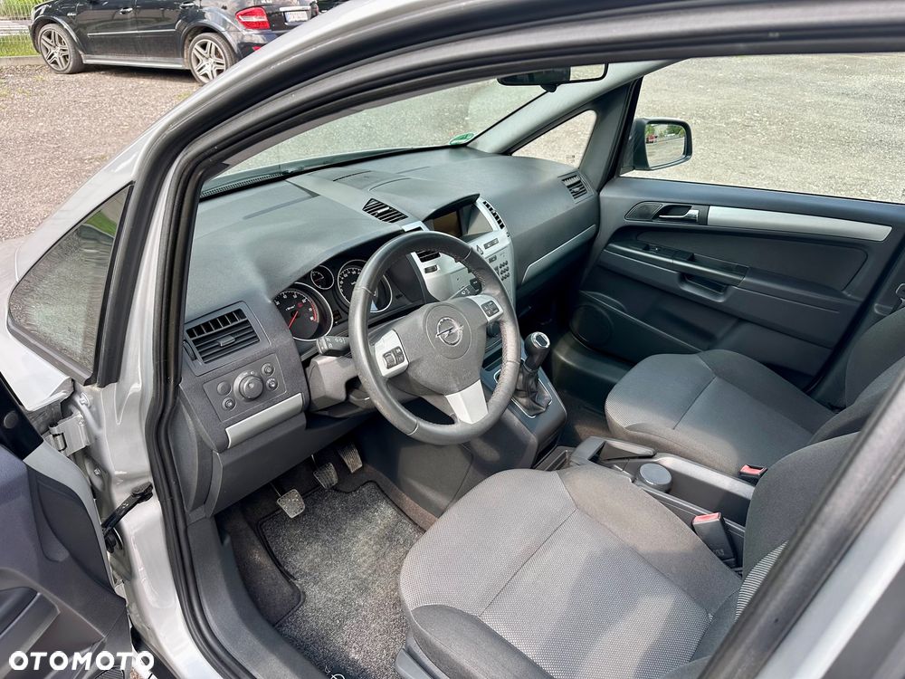 Opel Zafira 1.6 ECOFLEX Family Plus - 10