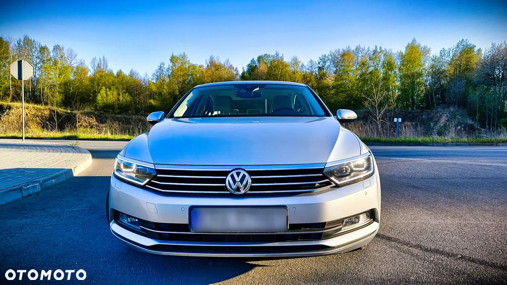 Volkswagen Passat 2.0 TDI BMT Comfortline DSG - 11