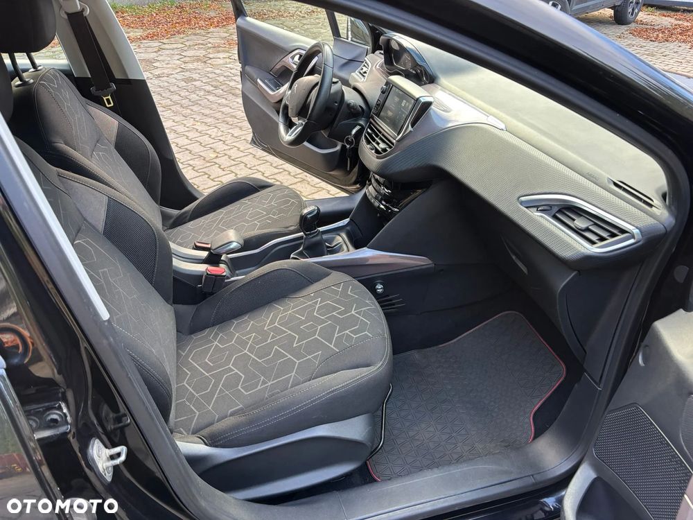 Peugeot 2008 1.6 VTi Active - 8