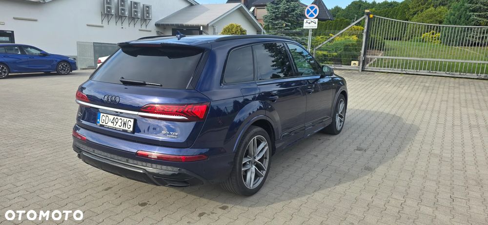 Audi Q7 - 9