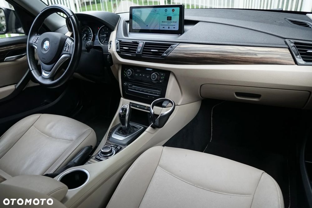 BMW X1 sDrive20d xLine - 14