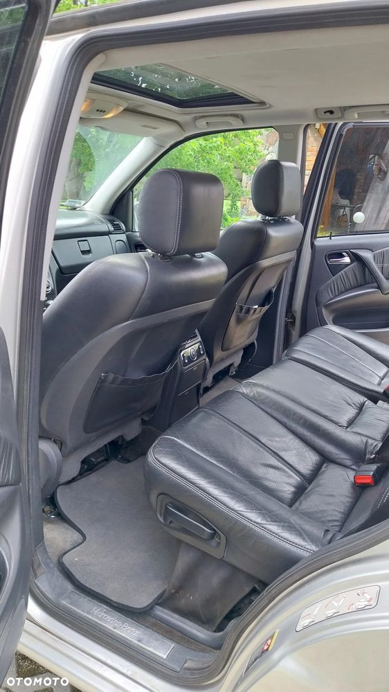 Mercedes-Benz ML - 16