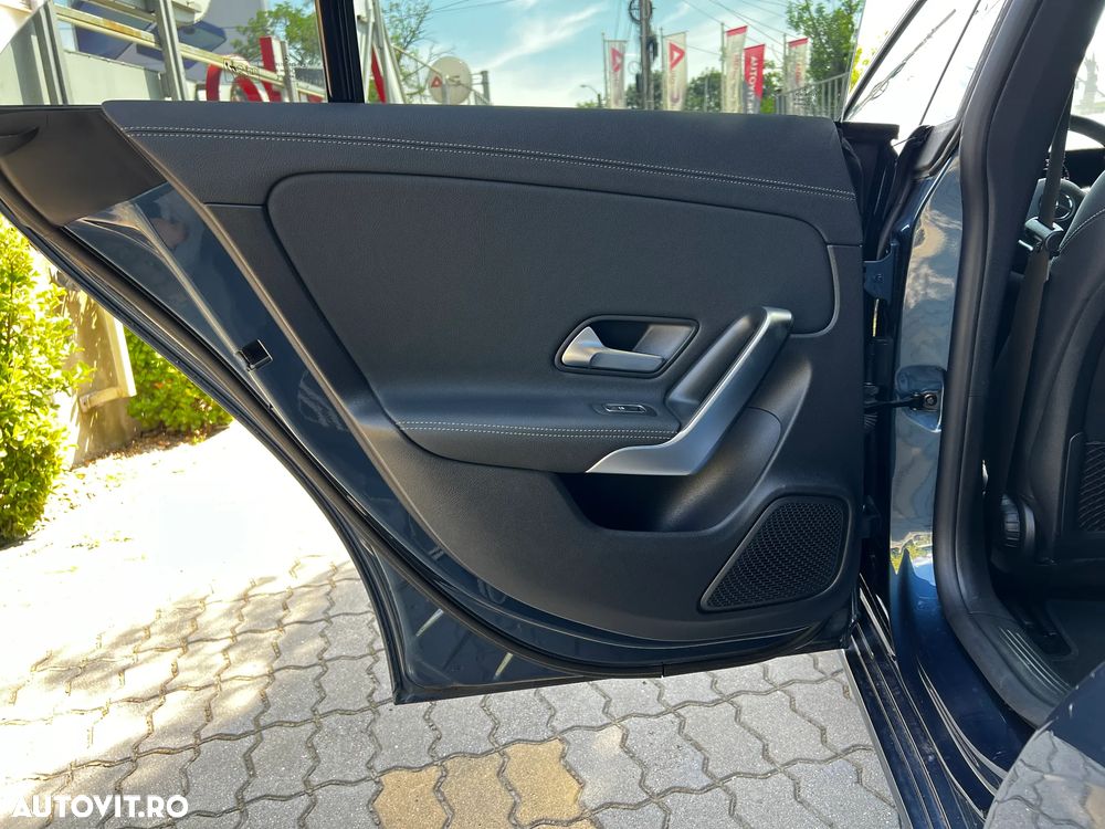 Mercedes-Benz CLA 200 d Coupe Aut. - 37