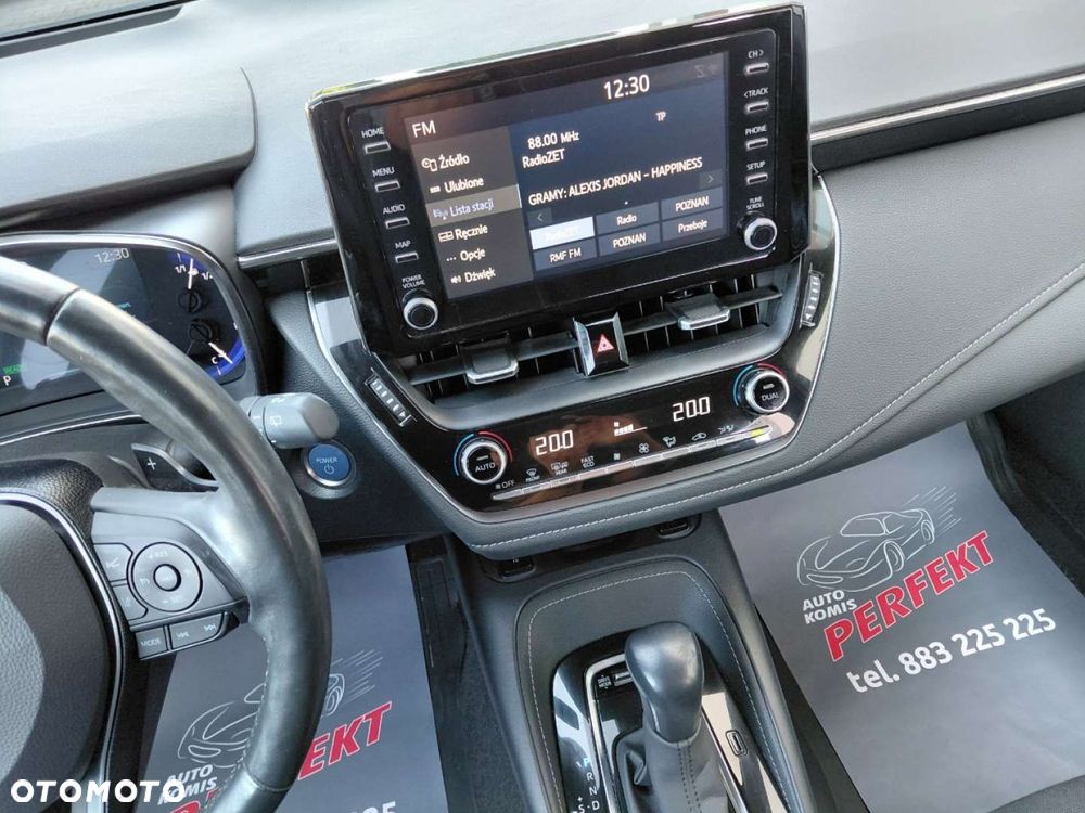 Toyota Corolla - 22