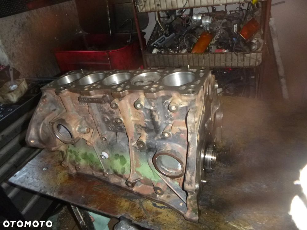 SILNIK VW T4 2,4 D BLOK SILNIKA PO REMONCIE - 2