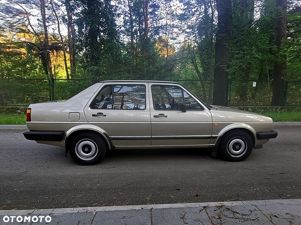 Volkswagen Jetta 1.6 CL D - 7