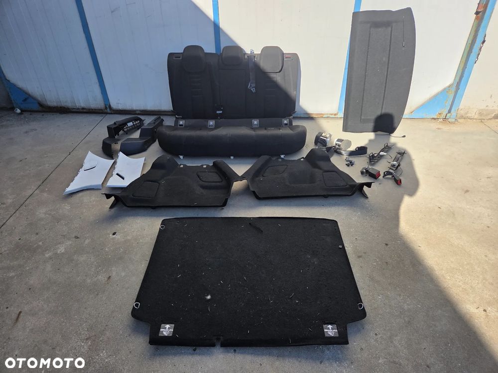 Fotel Fotele Kanapa komplet Peugeot 308 T9 HB - 1