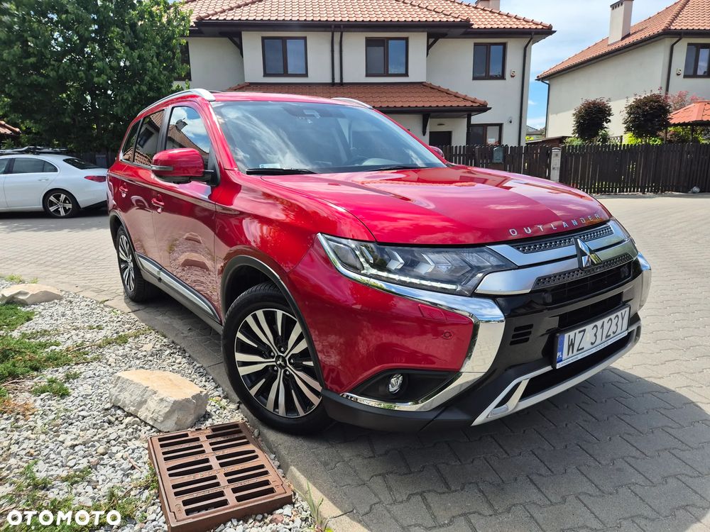 Mitsubishi Outlander 2.0 Instyle Navi 4WD CVT - 1