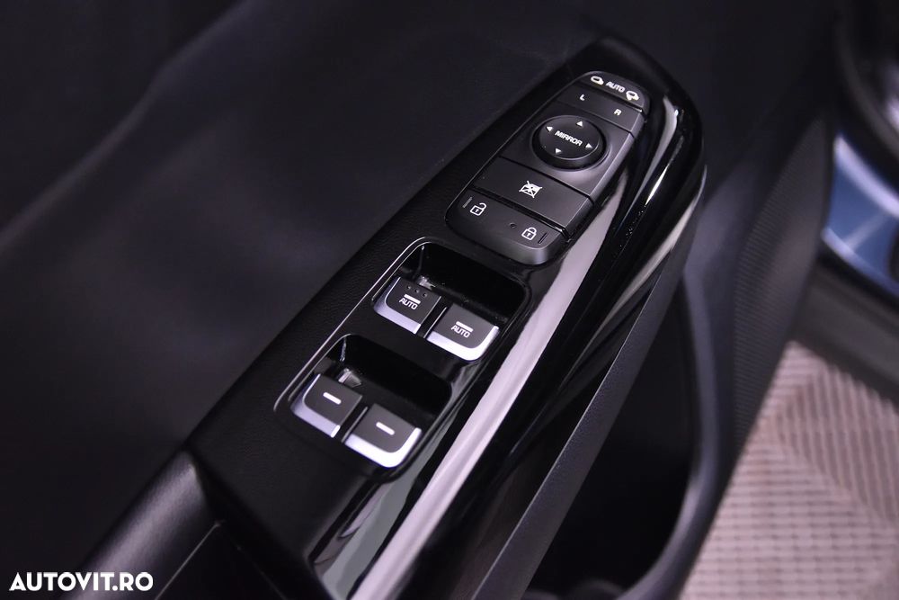 Kia Sportage - 13