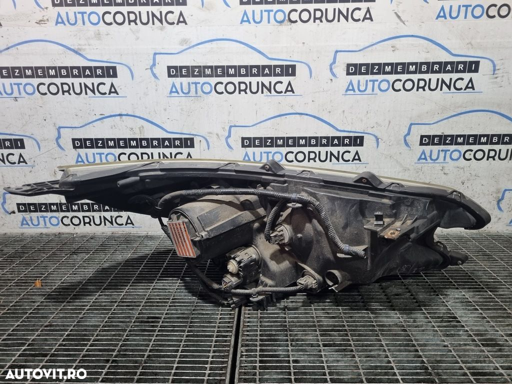Far Stanga Honda CR - V IV 2012 - 2018 SUV 4 Usi (1201) Xenon - 2