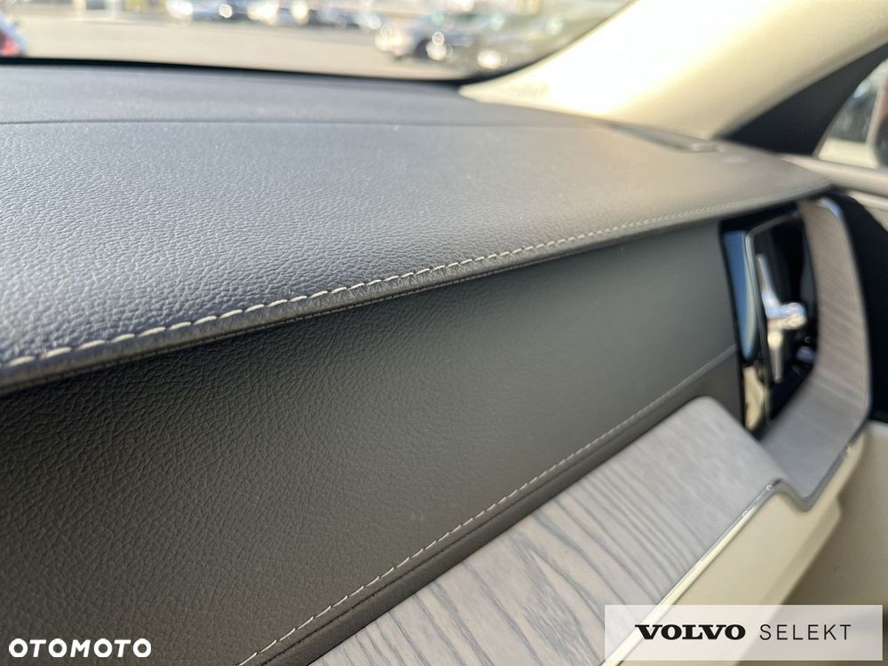 Volvo XC 60 - 31