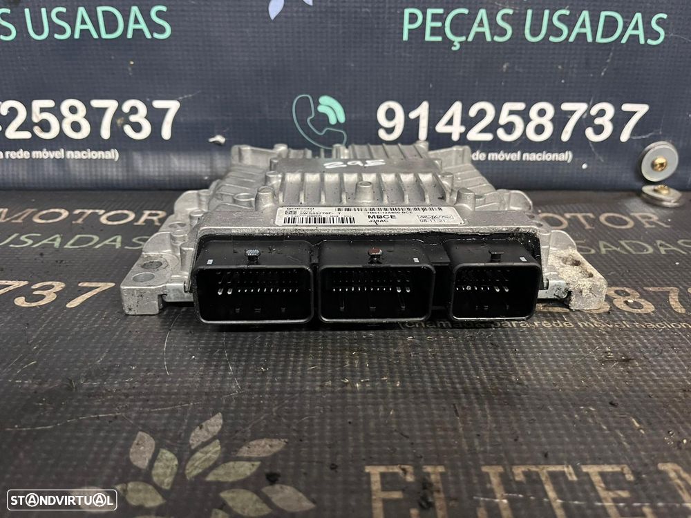 Centralina usada CONTINENTAL 5WS40778F-T FORD FOCUS II 2 1.8 TDCI - 3