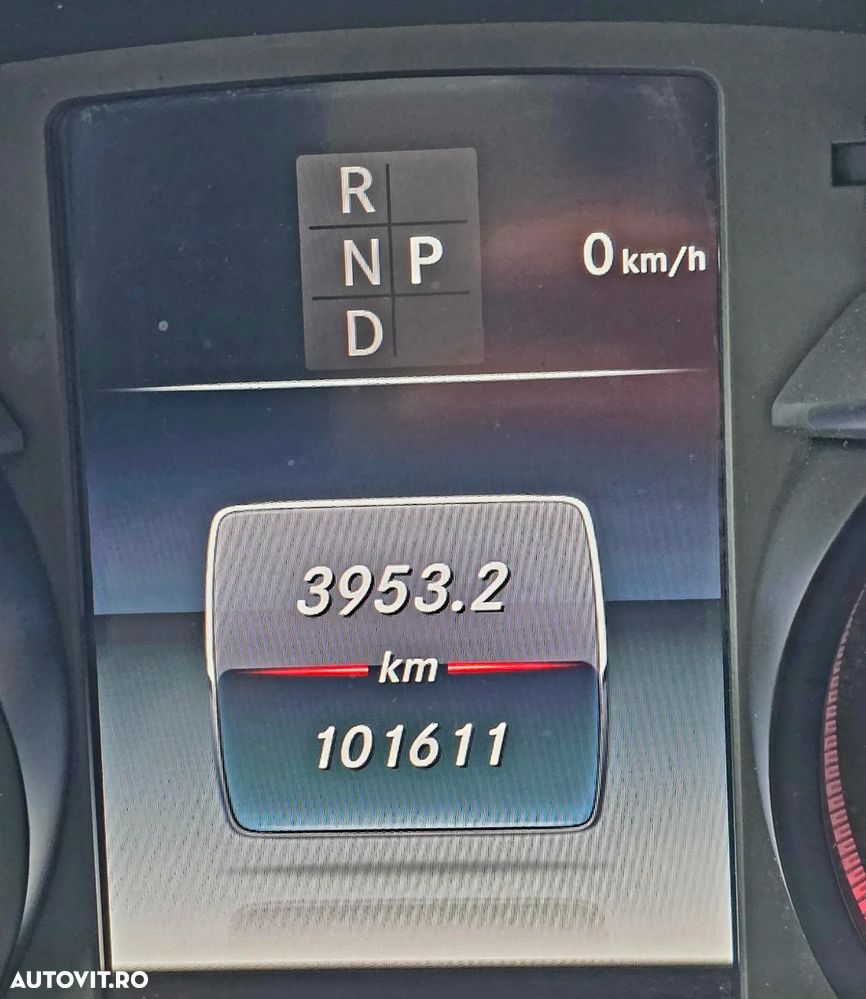 Mercedes-Benz GLC - 19